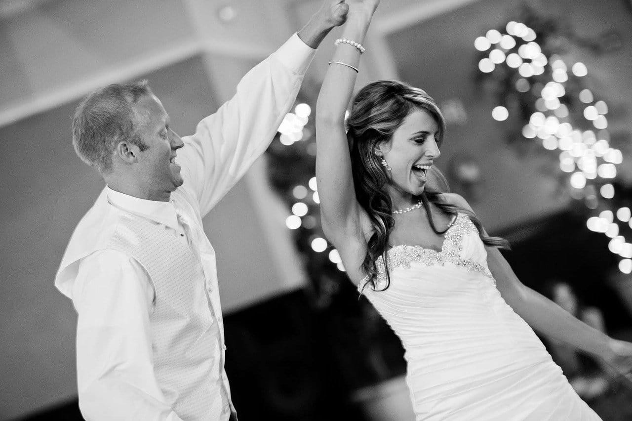couple dancing