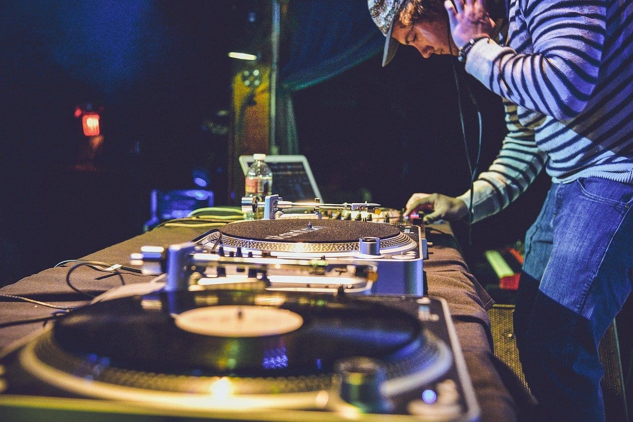 disc jockey