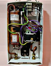 tankless heater electric connection